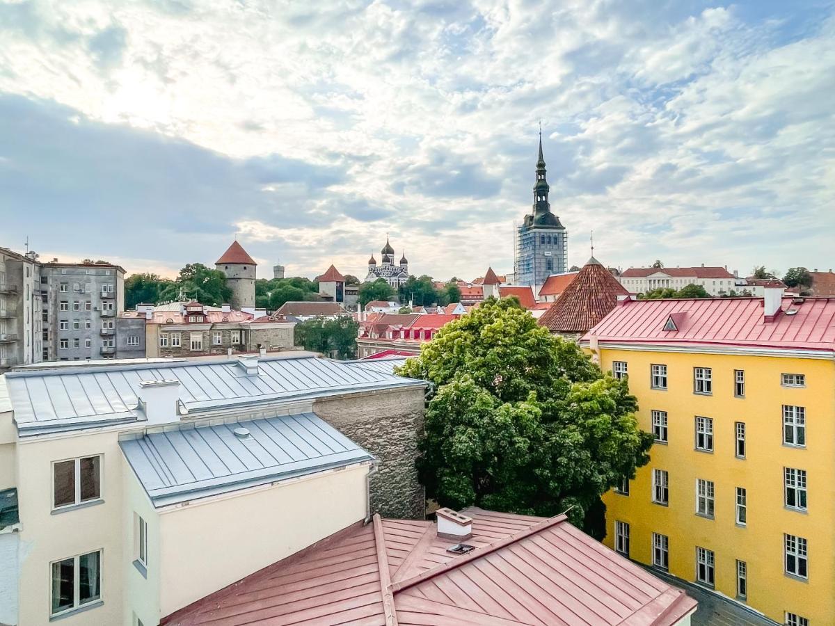 Old Town - Suur Karja Apartment Tallinn Dış mekan fotoğraf